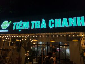 Biển Alu chữ nổi 02