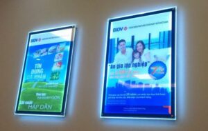 Hộp đèn siêu sáng 04