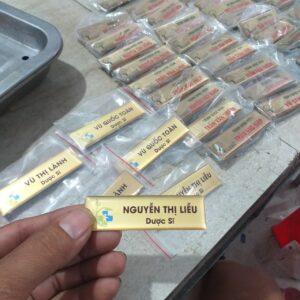 Thẻ tên đeo ngực bằng nhôm chuyển nhiệt