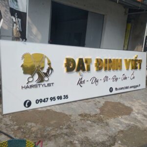 Biển alu chữ nổi
