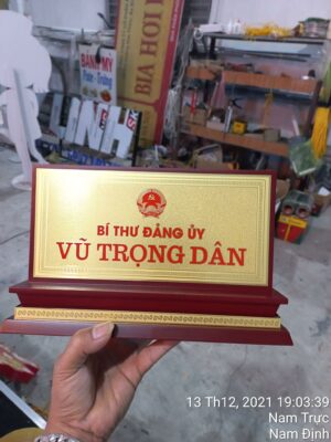 Biển chức danh
