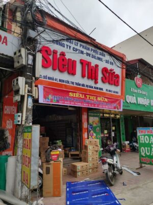 Biển alu chữ nổi