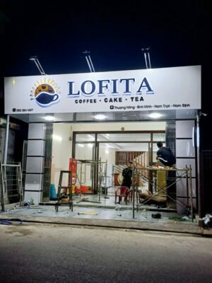 Biển alu chữ nổi